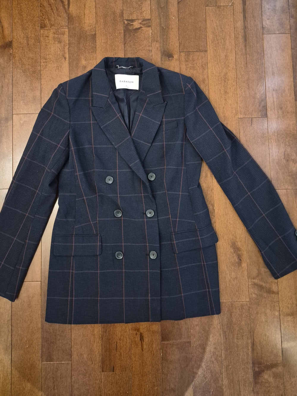 Aritzia Babaton women's check blazer in women's size 2
